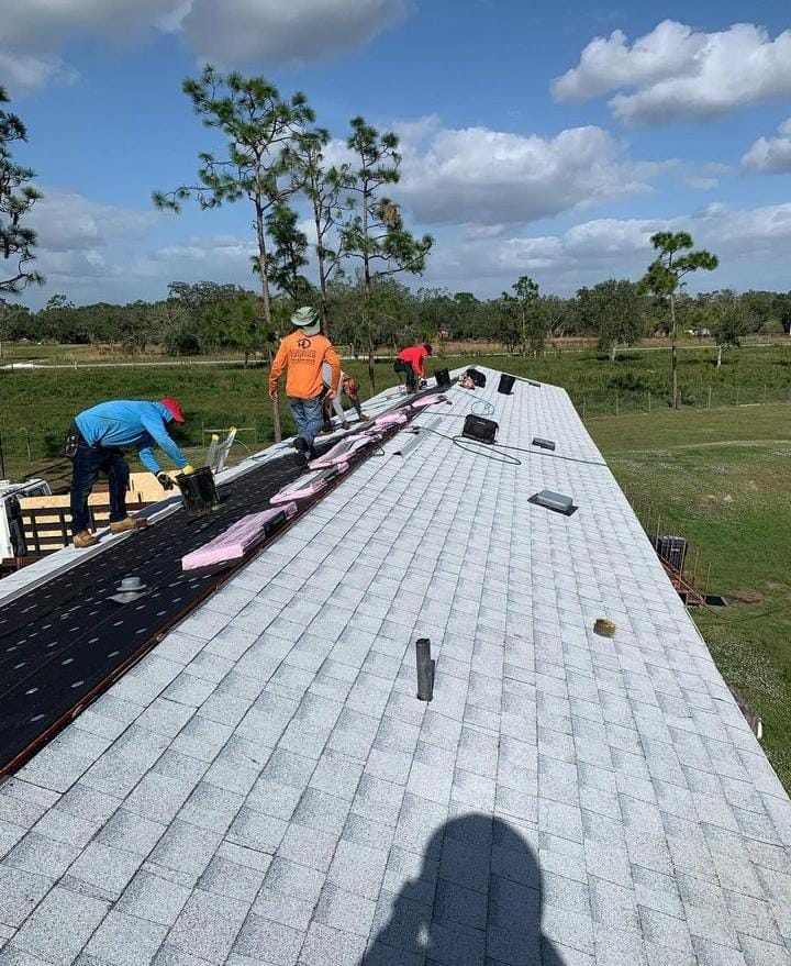 Roofing crew