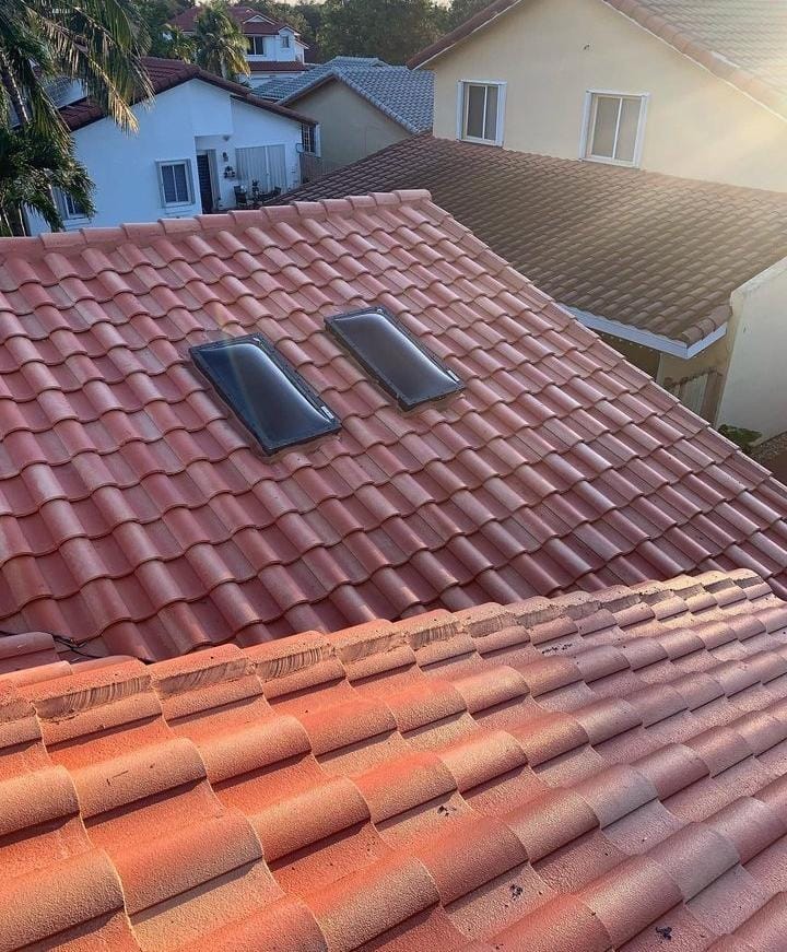Completed residential tile roof in South Florida